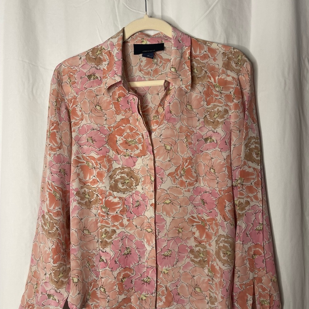 Jones Wear Pink Floral Silk Blouse